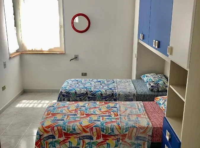 Casa Sul Corso Di Lido Marini